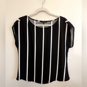 Banana Republic, Black and White Vertical Stripe, Women’s Shirt, sz Small
